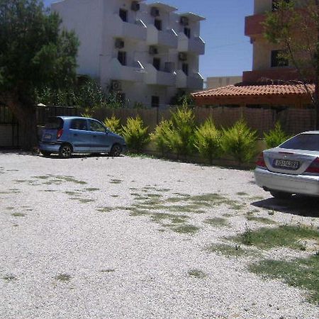 Adonis Beach Hotel Heraklion  Exterior photo