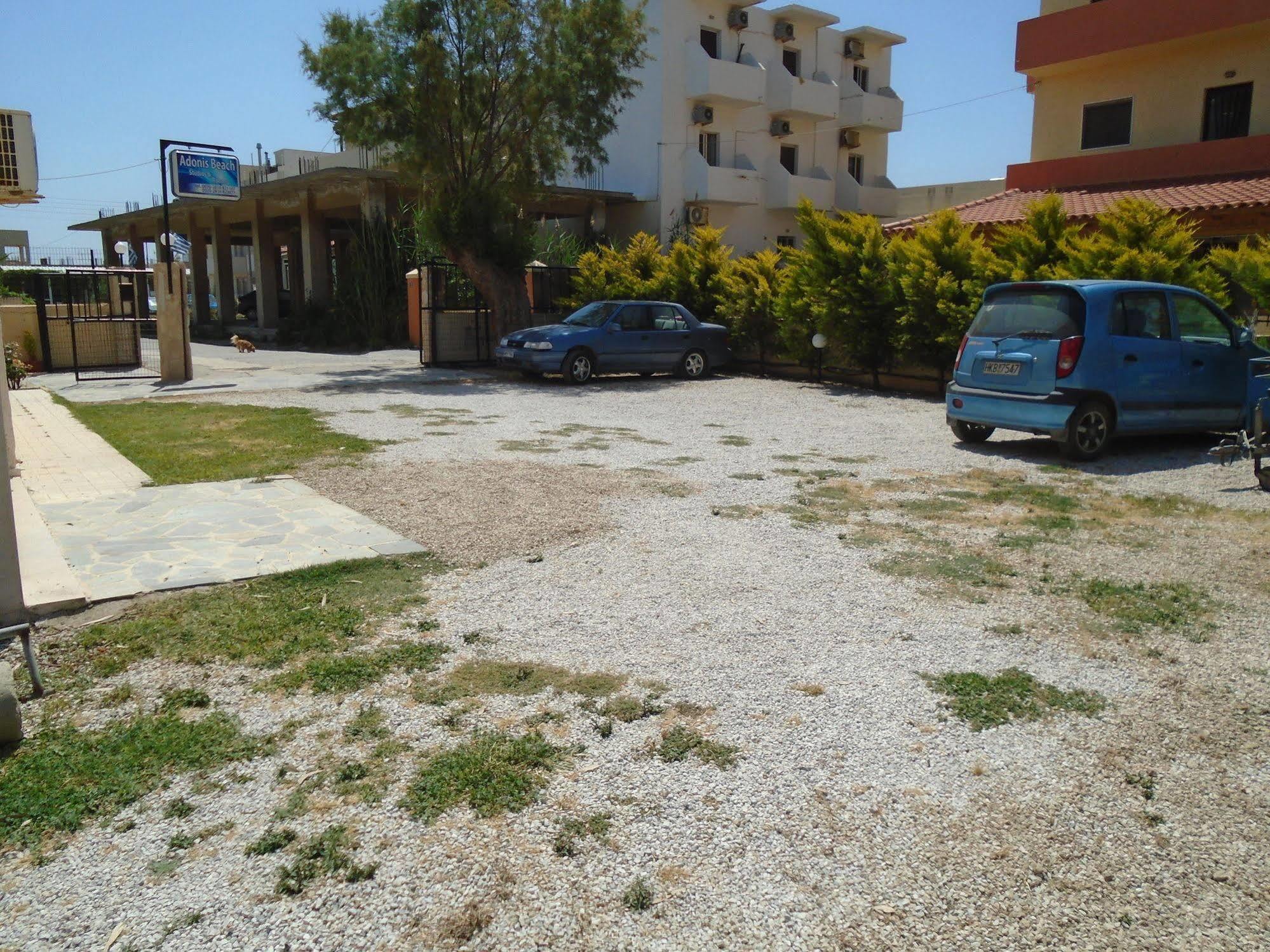 Adonis Beach Hotel Heraklion  Exterior photo